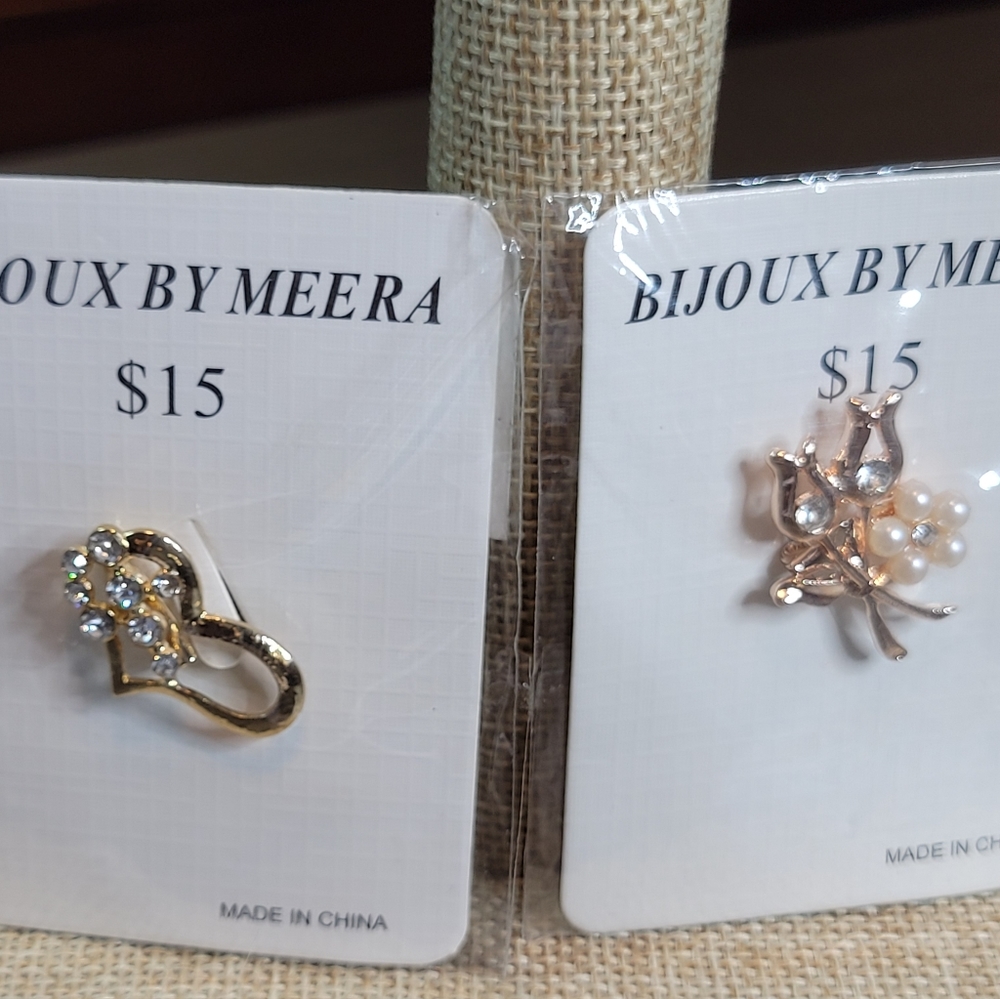 Set of 2 Bijoux By Meera Gold Tone Rhinestone Pins 1 Heart & 1 Flower Brooch